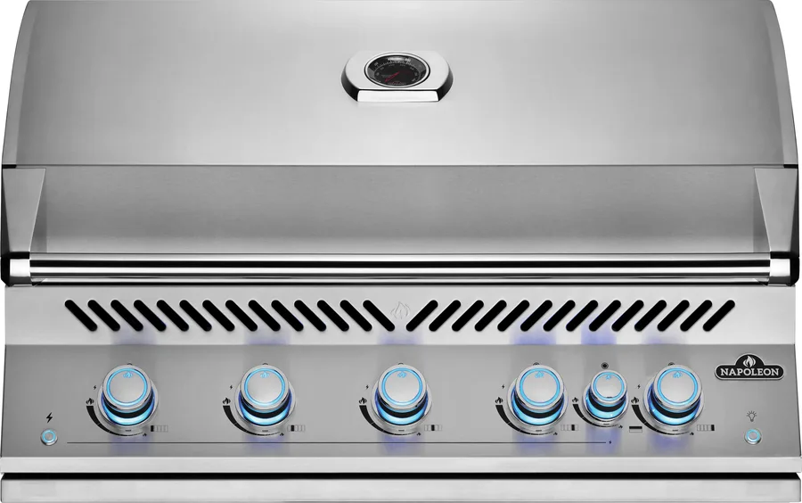 Napoleon Built-In 700 Series 38 gas grill